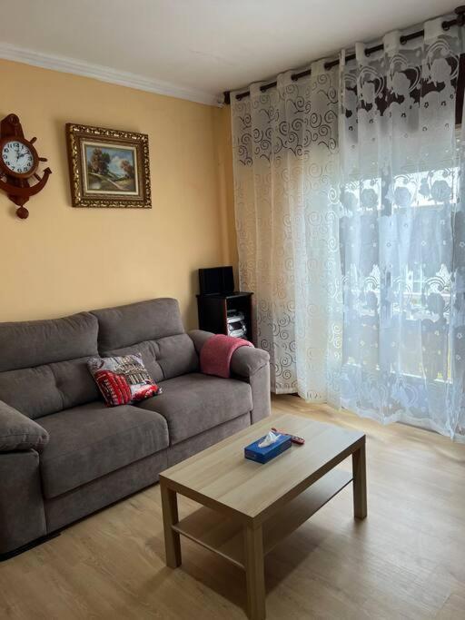 Renovado Arenales Apartment Pobra Do Caraminal Exterior photo